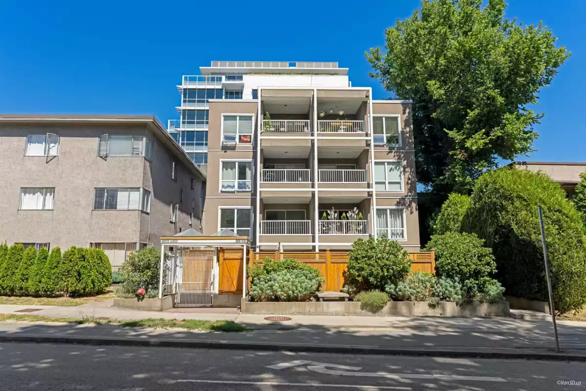 Exterior Front Photo of 201 985 10th Avenue, Vancouver, BC