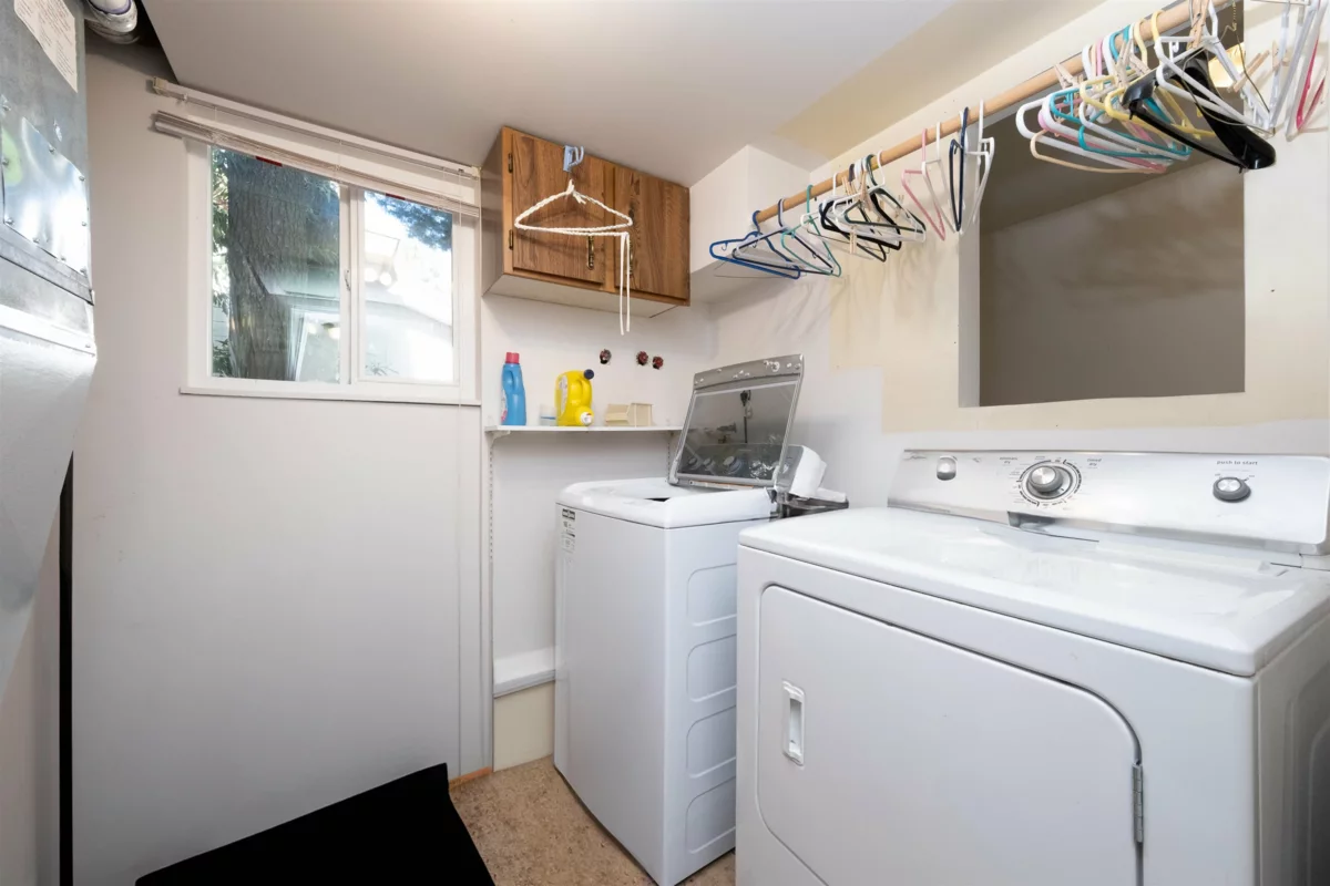 Laundry Room Photo of 11436 Royal Crescent, Surrey, BC