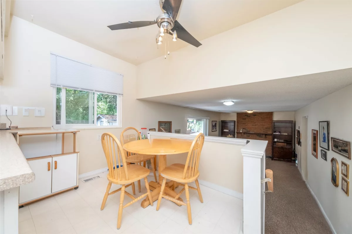 Primary Bathroom Photo of 11436 Royal Crescent, Surrey, BC