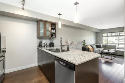 316 2233 Mckenzie Road, Abbotsford, BC, Abbotsford — Apartment/Condo for sale