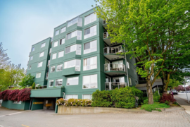601 1510 W 1st Avenue, Vancouver, BC