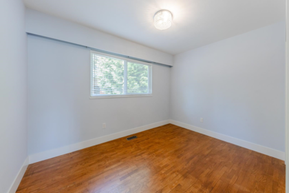 Hallway Photo of 3729 Wellington Street, Port Coquitlam, BC
