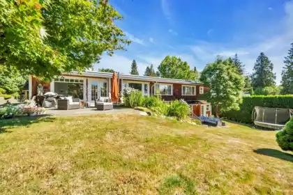 2085 Westdean Crescent, West Vancouver, BC, West Vancouver — Single Family Residence for sale