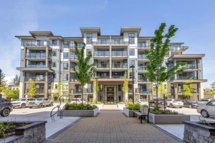 414 45497 Campus Drive, Chilliwack, BC, Chilliwack — Apartment/Condo for sale