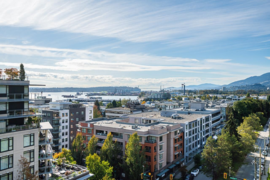 1004 170 W 1st Street, North Vancouver, BC