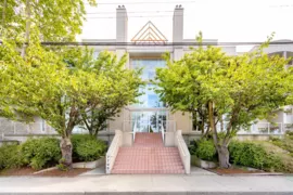 303 7700 Gilbert Road, Richmond, BC