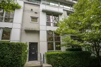 TH8 707 Broughton Street, Vancouver, BC, Vancouver — Townhouse for sale