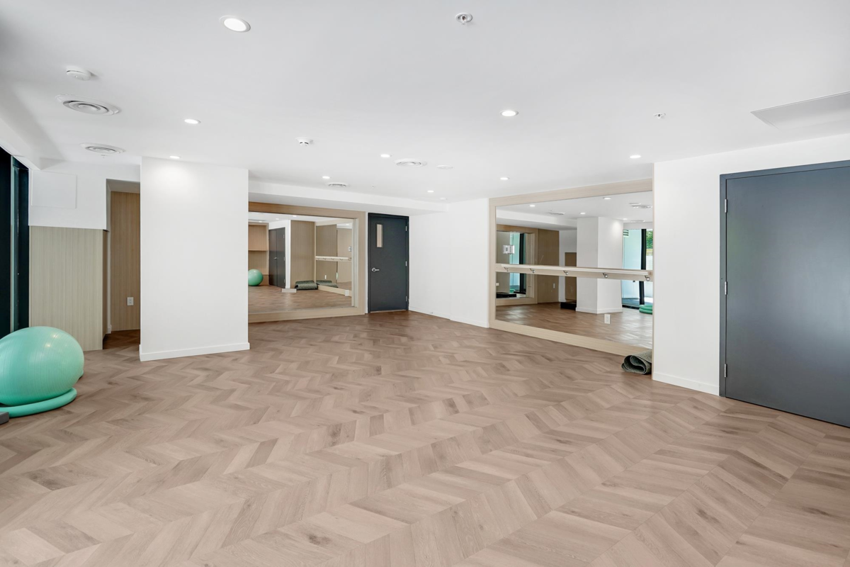 Garden / Landscaping Photo of 2602 10333 133 Street, Surrey, BC