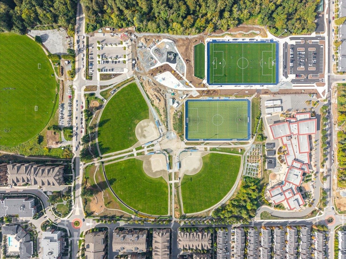Living Room Photo of 225 8288 207a Street, Langley, BC