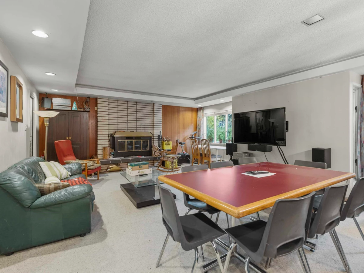 Living Room Photo of 4564 W 11th Avenue, Vancouver, BC