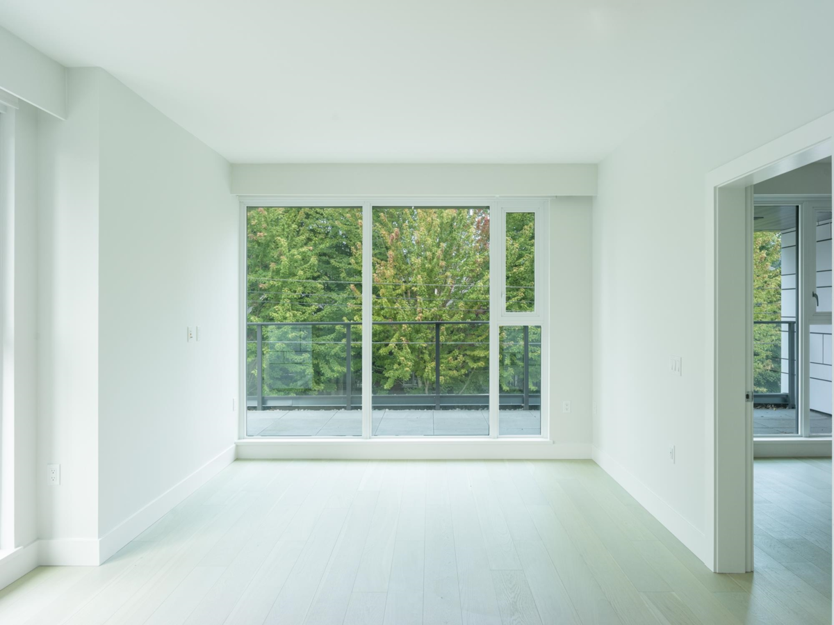 Kitchen Island Photo of 302 3636 W 39th Avenue, Vancouver, BC