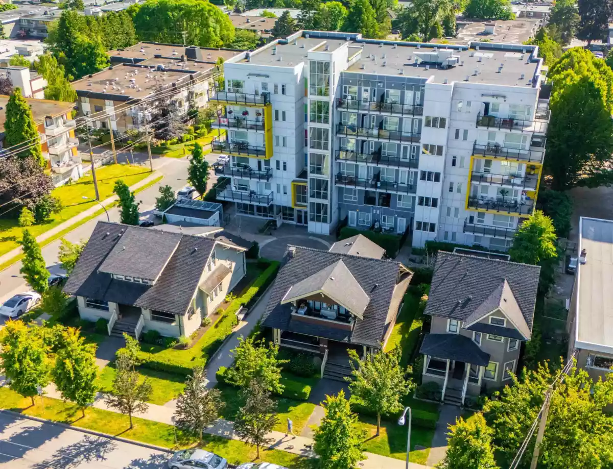 Backyard Photo of 408 Eighth Street, New Westminster, BC