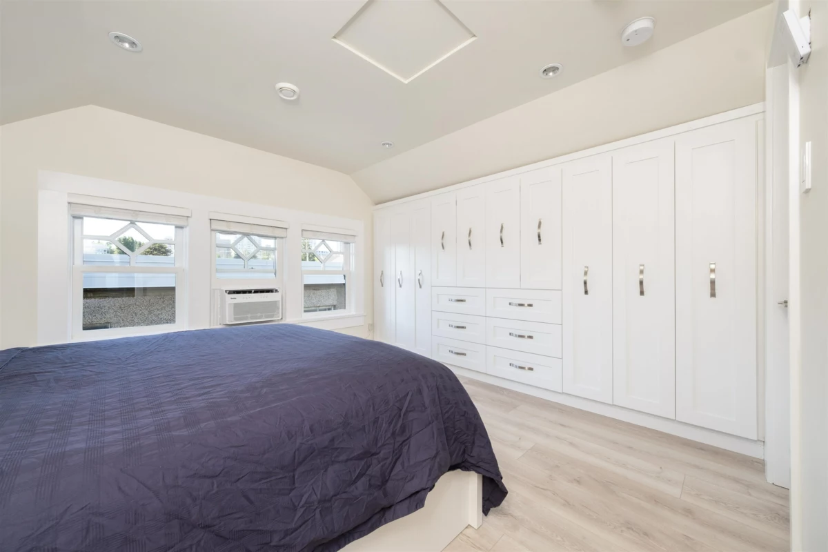 Office / Den Photo of 408 Eighth Street, New Westminster, BC