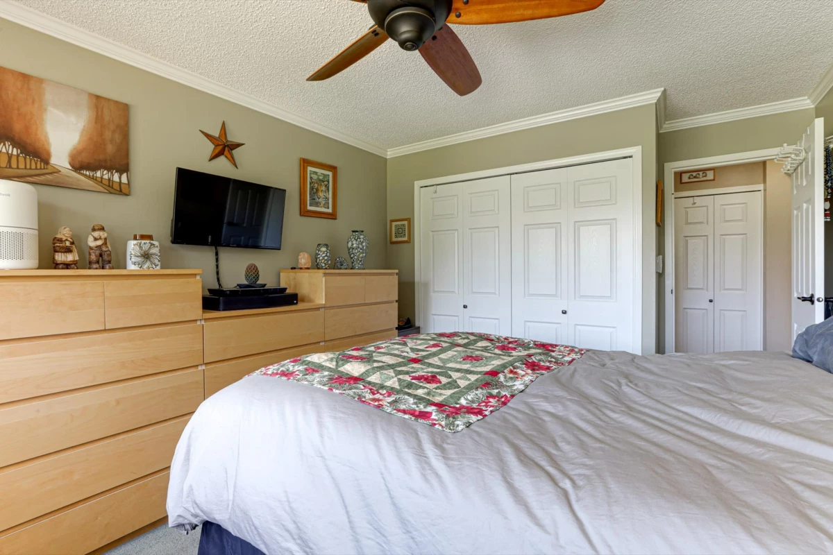 Hallway Photo of 301 1048 King Albert Avenue, Coquitlam, BC