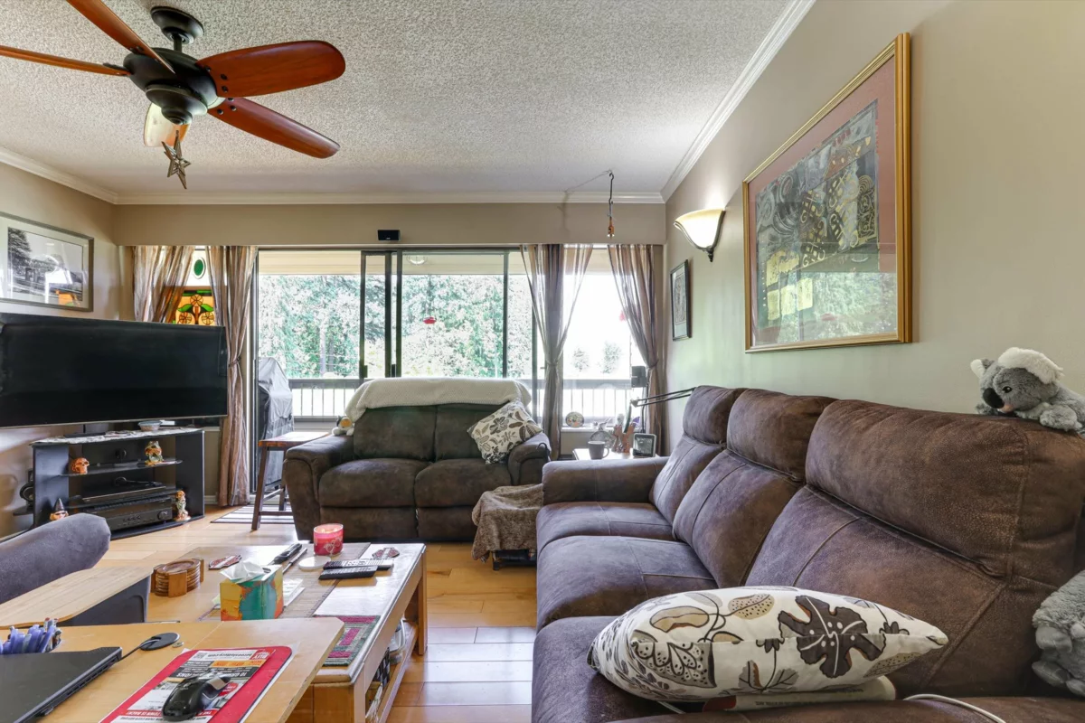 Kitchen Photo of 301 1048 King Albert Avenue, Coquitlam, BC