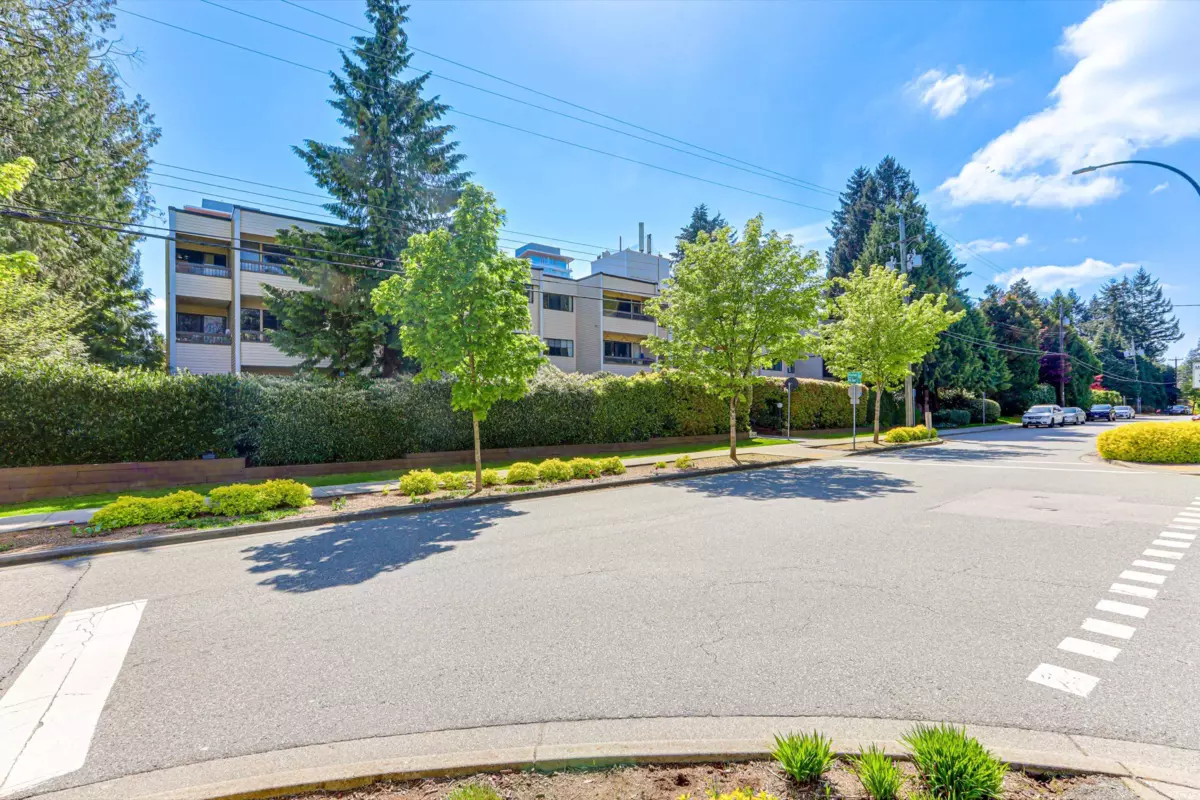 Living Room Photo of 301 1048 King Albert Avenue, Coquitlam, BC