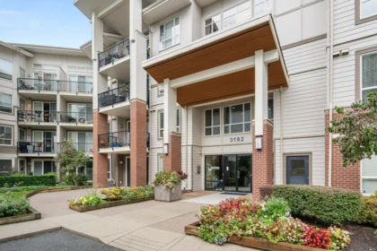 309 3192 Gladwin Road, Abbotsford, BC, Abbotsford — Apartment/Condo for sale