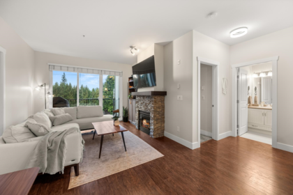 309 3192 Gladwin Road, Abbotsford, BC, Abbotsford — Apartment/Condo for sale
