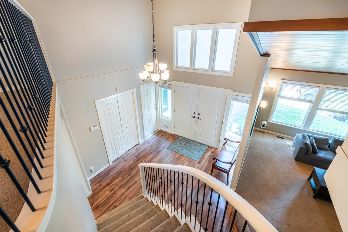 Mudroom Photo of 2419 Oranda Avenue, Coquitlam, BC
