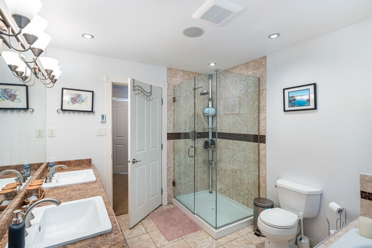 Outdoor Deck Photo of 2419 Oranda Avenue, Coquitlam, BC