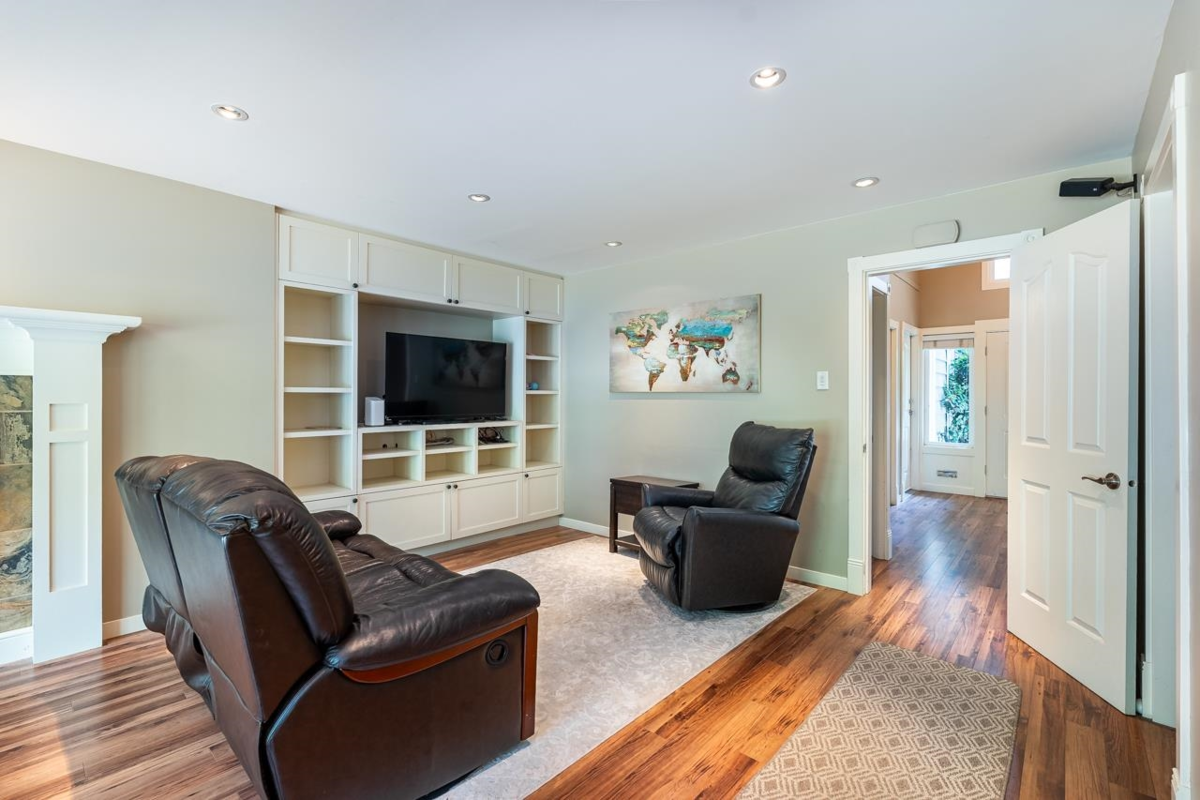 Powder Room Photo of 2419 Oranda Avenue, Coquitlam, BC