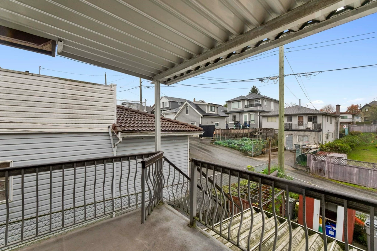 Bedroom 3 Photo of 3361 William Street, Vancouver, BC