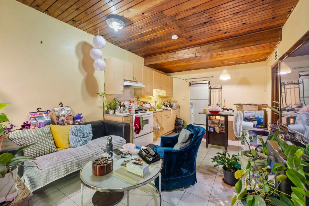 Outdoor Kitchen Photo of 3361 William Street, Vancouver, BC