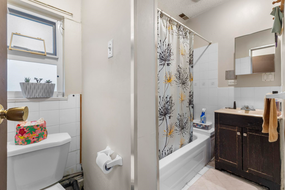 Street View Photo of 3361 William Street, Vancouver, BC