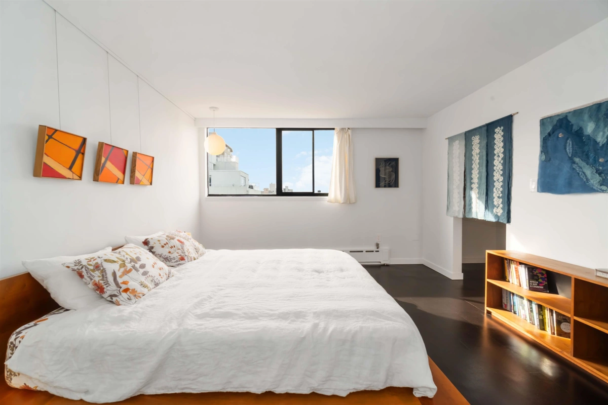 Mudroom Photo of 901 710 Chilco Street, Vancouver, BC