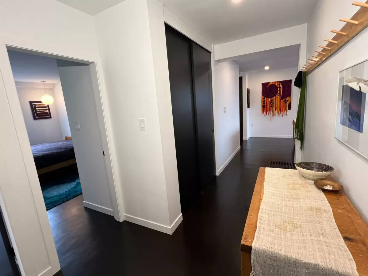 Outdoor Patio Photo of 901 710 Chilco Street, Vancouver, BC