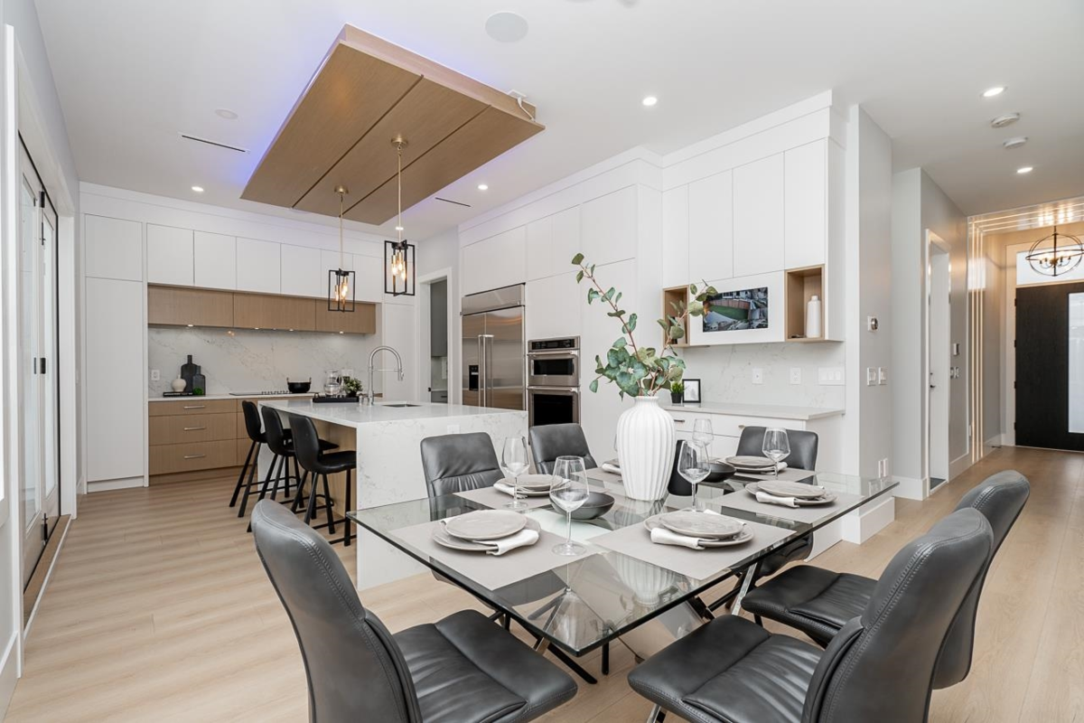 Breakfast Nook Photo of 7121 204a Street, Langley, BC