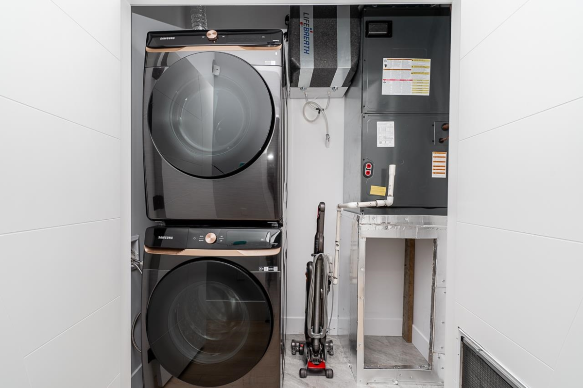 Hallway Photo of 7121 204a Street, Langley, BC