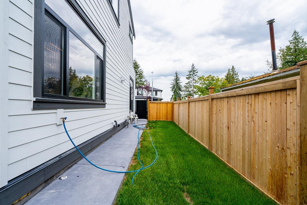Outdoor Kitchen Photo of 7121 204a Street, Langley, BC