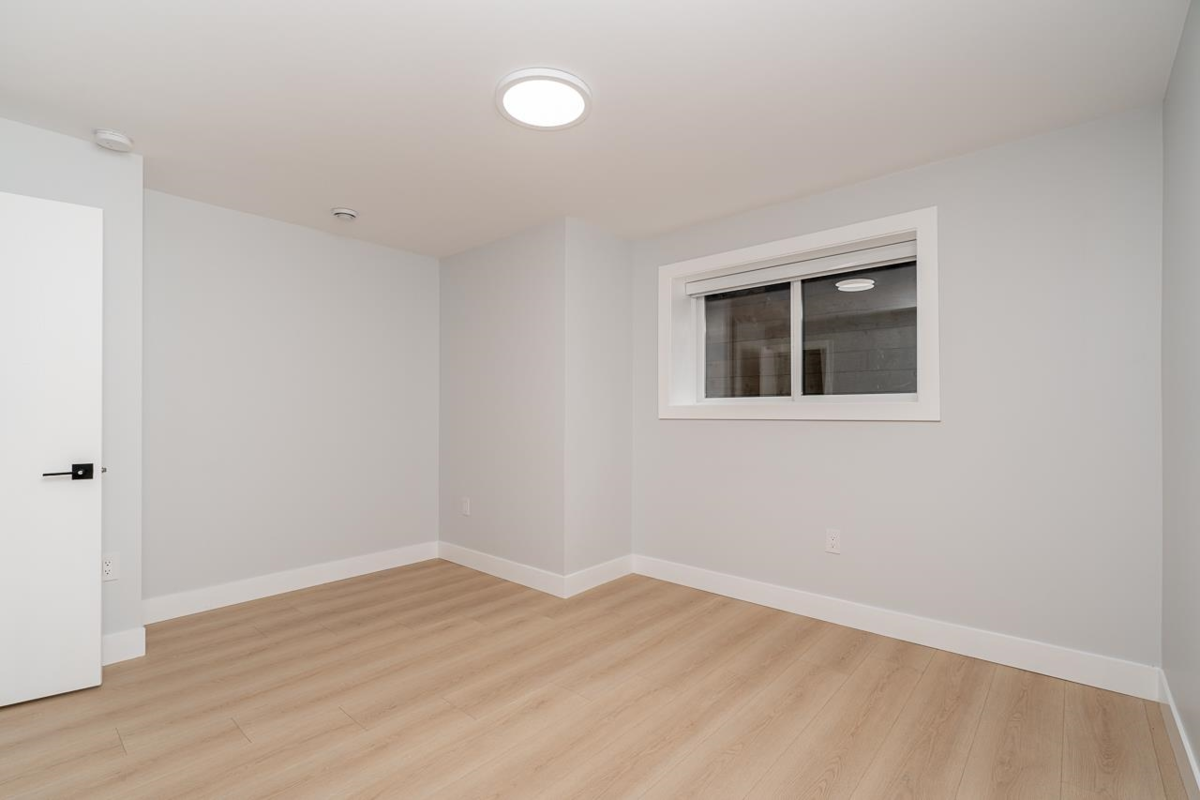 Staircase Photo of 7121 204a Street, Langley, BC