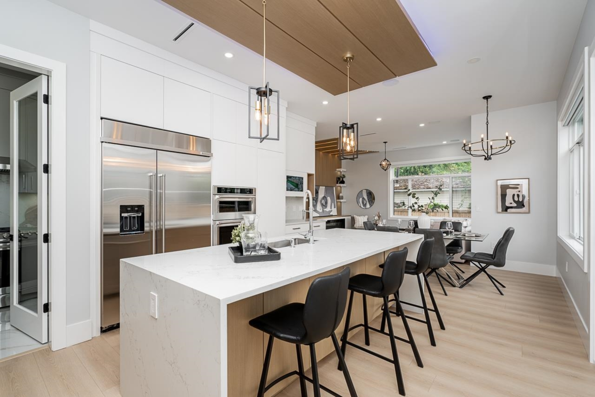 Walk-In Closet Photo of 7121 204a Street, Langley, BC