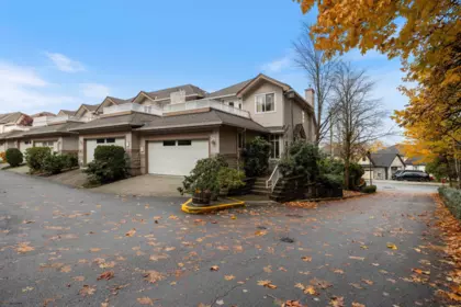 1 11860 River Road, Surrey, BC, Surrey — Townhouse for sale