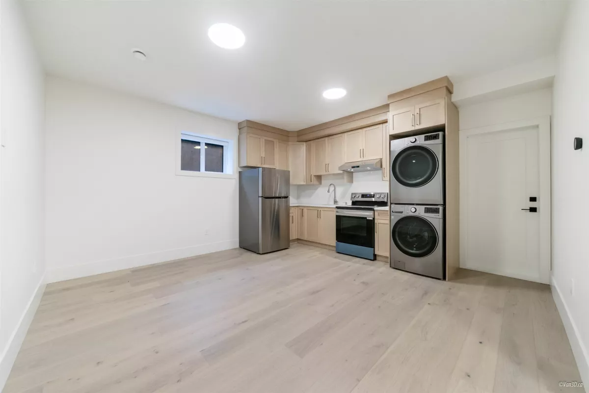 Backyard Photo of 5091 Patrick Street, Burnaby, BC