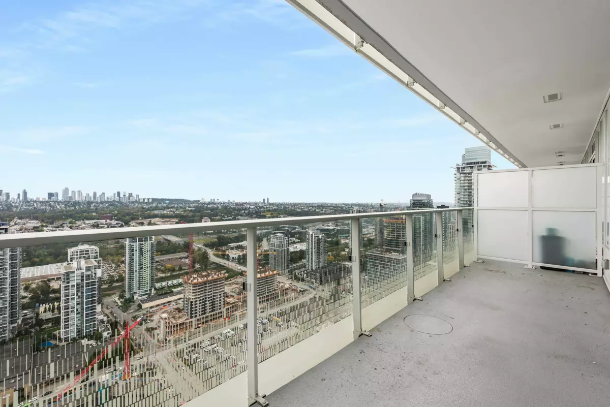 Entry Foyer Photo of 3603 4650 Brentwood Boulevard, Burnaby, BC