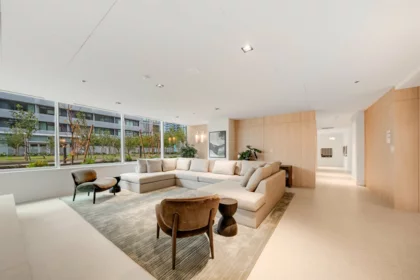 Hallway Photo of 808 13573 98a Avenue, Surrey, BC