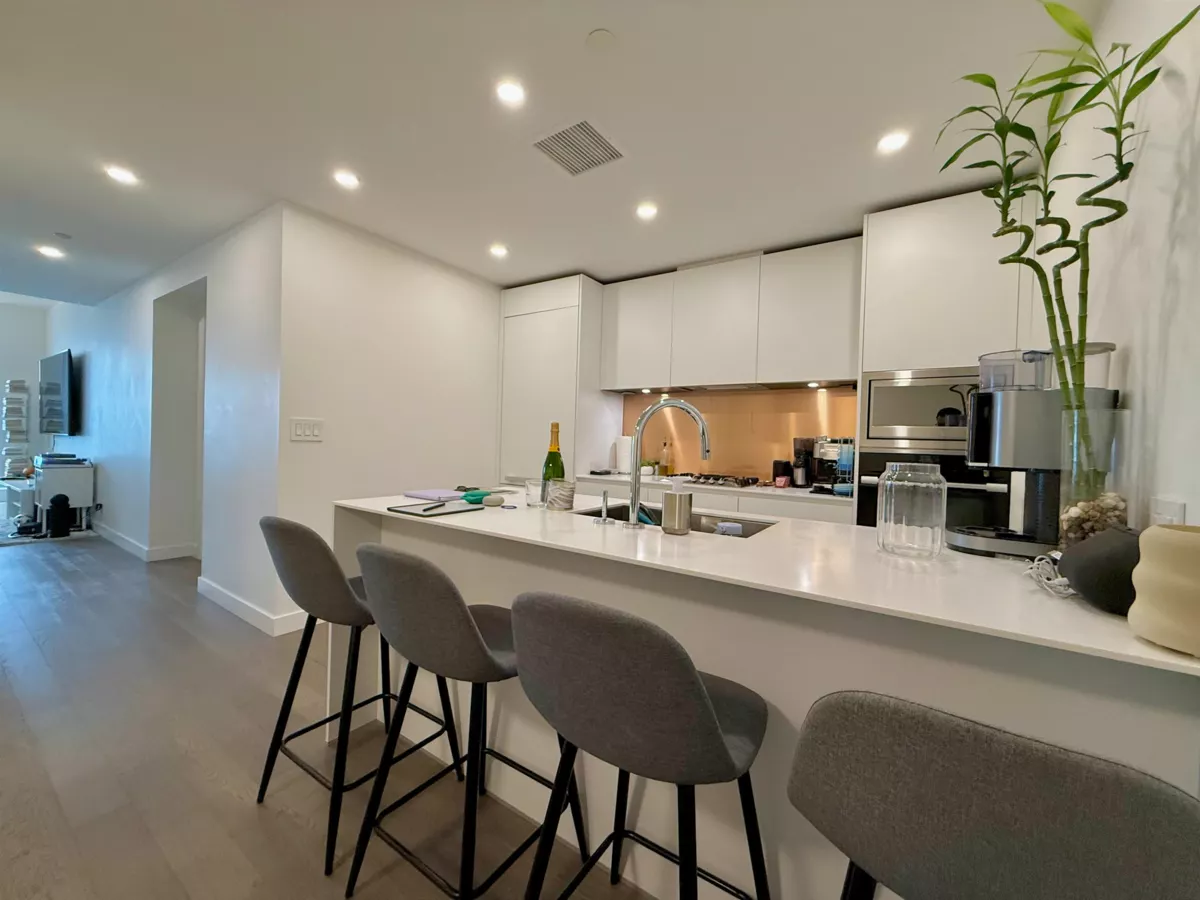 Living Room Photo of 3605 1480 Howe Street, Vancouver, BC