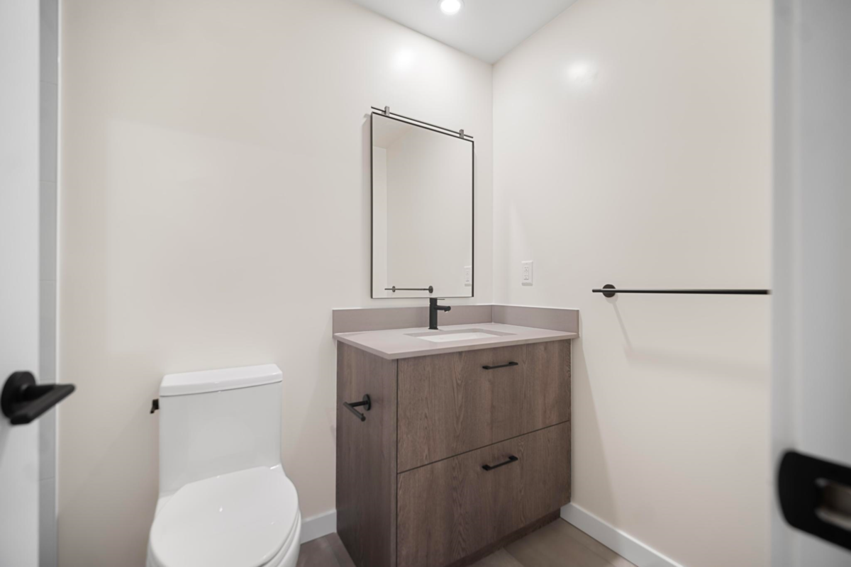 Basement Recreation Room Photo of 503 27215 Aldergrove Town Centre Drive, Langley, BC