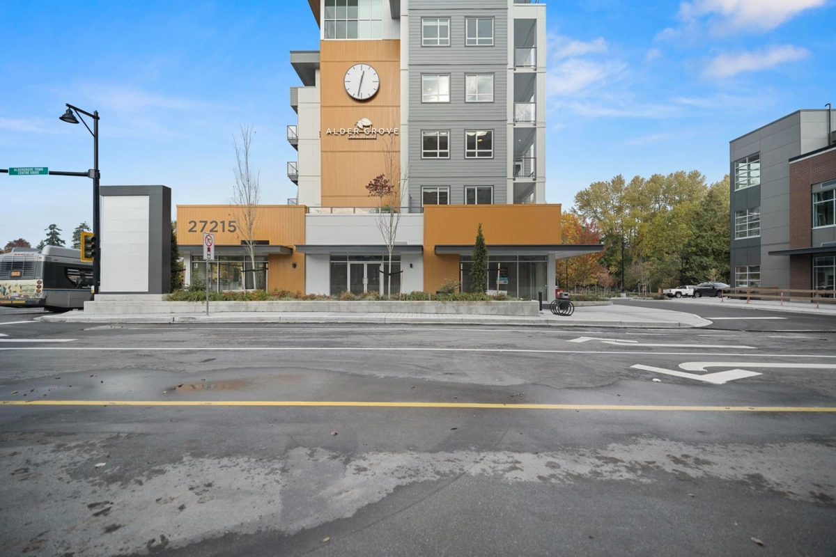 Hallway Photo of 503 27215 Aldergrove Town Centre Drive, Langley, BC