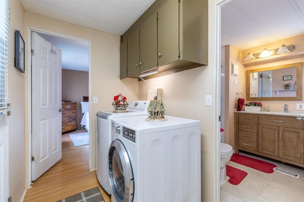 Basement Recreation Room Photo of 50 8254 134 Street, Surrey, BC