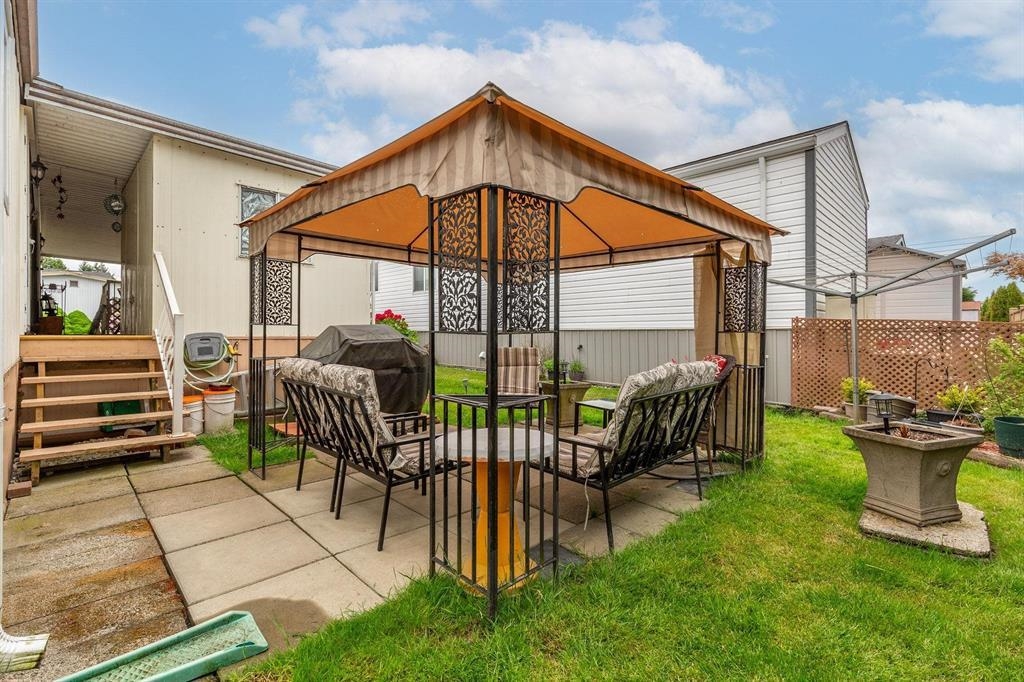 Mudroom Photo of 50 8254 134 Street, Surrey, BC