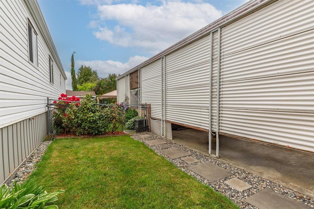 Outdoor Deck Photo of 50 8254 134 Street, Surrey, BC