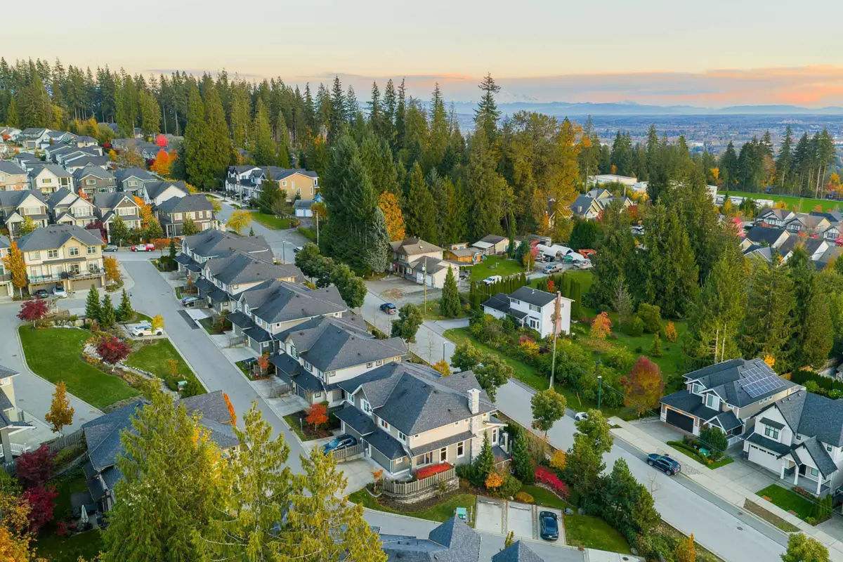 Swimming Pool Photo of 86 1430 Dayton Street, Coquitlam, BC