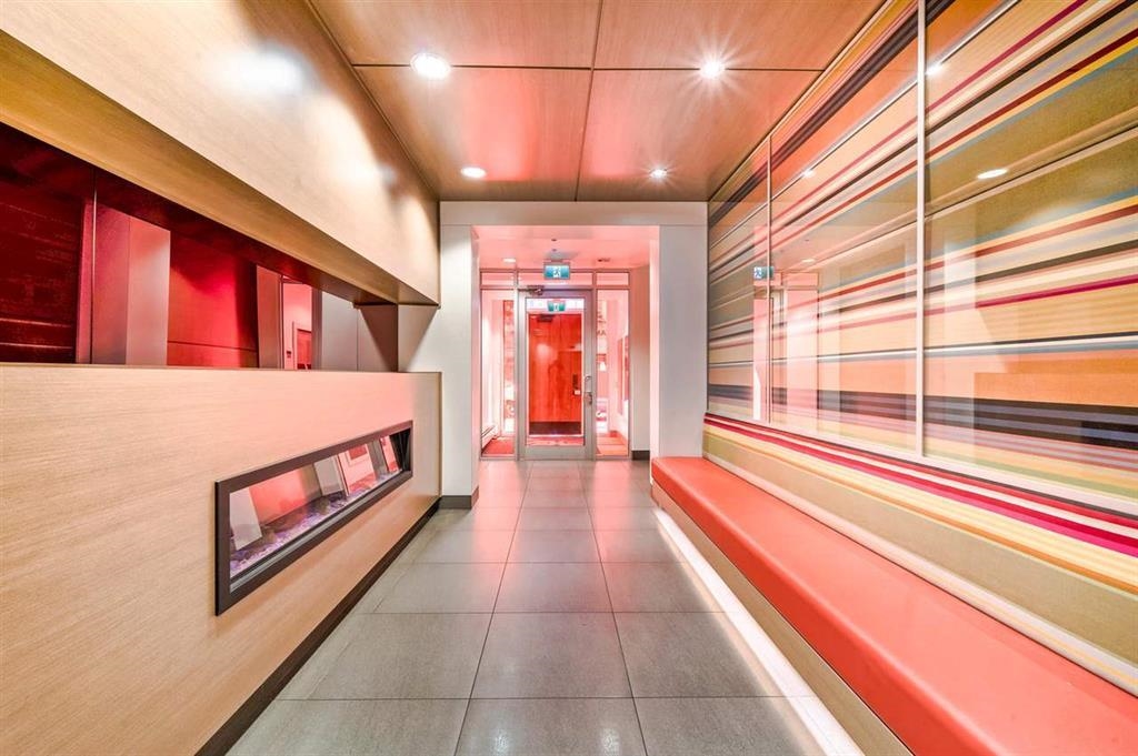 Guest Bathroom Photo of 404 231 E Pender Street, Vancouver, BC