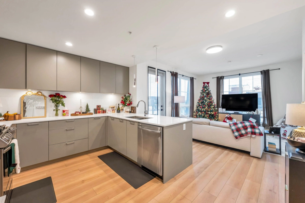 Primary Bathroom Photo of 610 8380 200a Street, Langley, BC