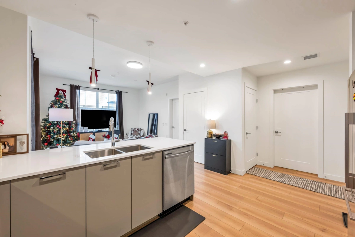 Walk-In Closet Photo of 610 8380 200a Street, Langley, BC