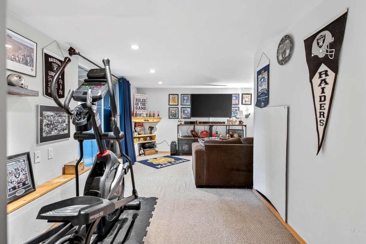 Outdoor Deck Photo of 432 Cardiff Way, Port Moody, BC